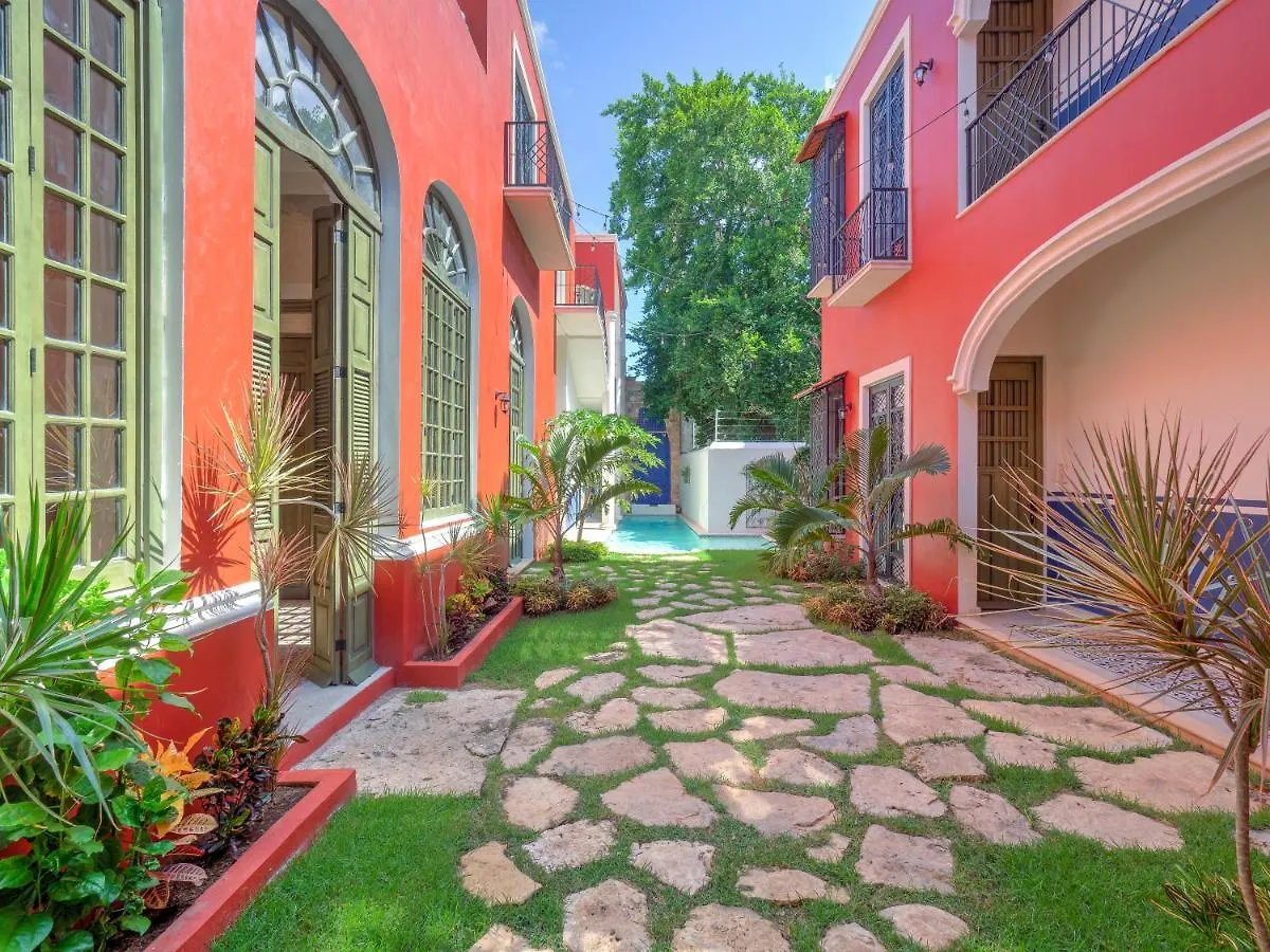 Casona Sirenas, A Family Home In Historical Merida Mexico