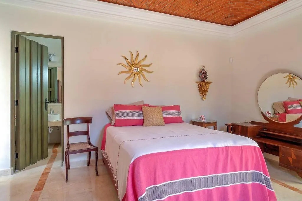 Holiday home Casona Sirenas, A Family Home In Historical Merida