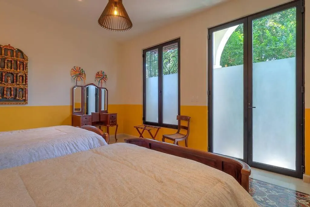 Casona Sirenas, A Family Home In Historical Merida Holiday home
