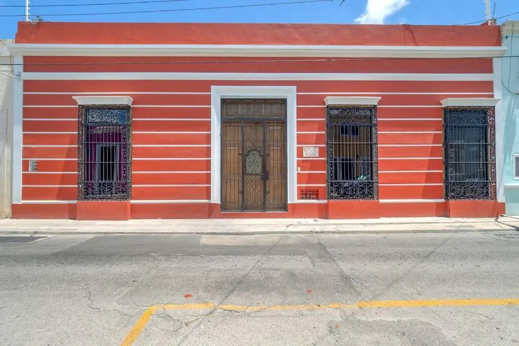 Casona Sirenas, A Family Home In Historical Mérida